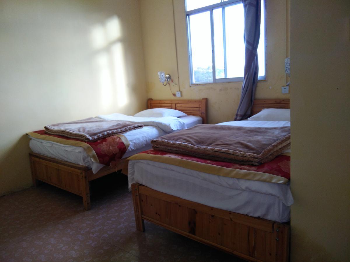 Belinda Backpackers Guesthouse Юанянг Екстериор снимка